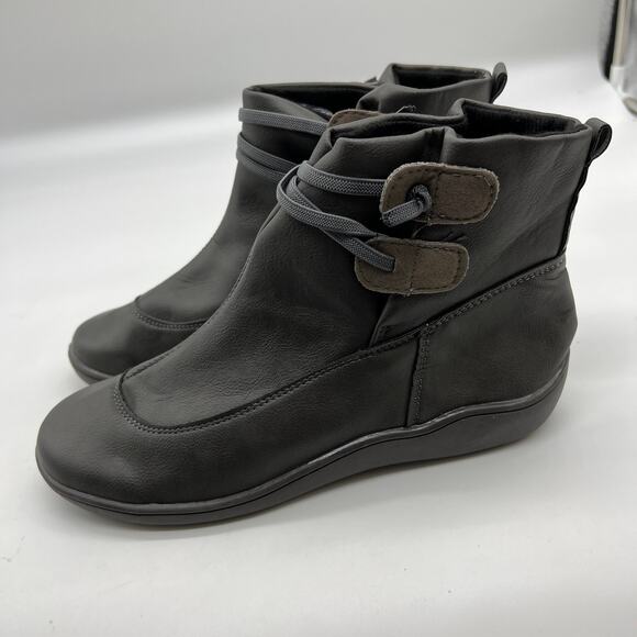 Women Ankle Boots Low Heel Slip on Comfortable Booties Gray Size 8US / 39CN - Picture 1 of 12